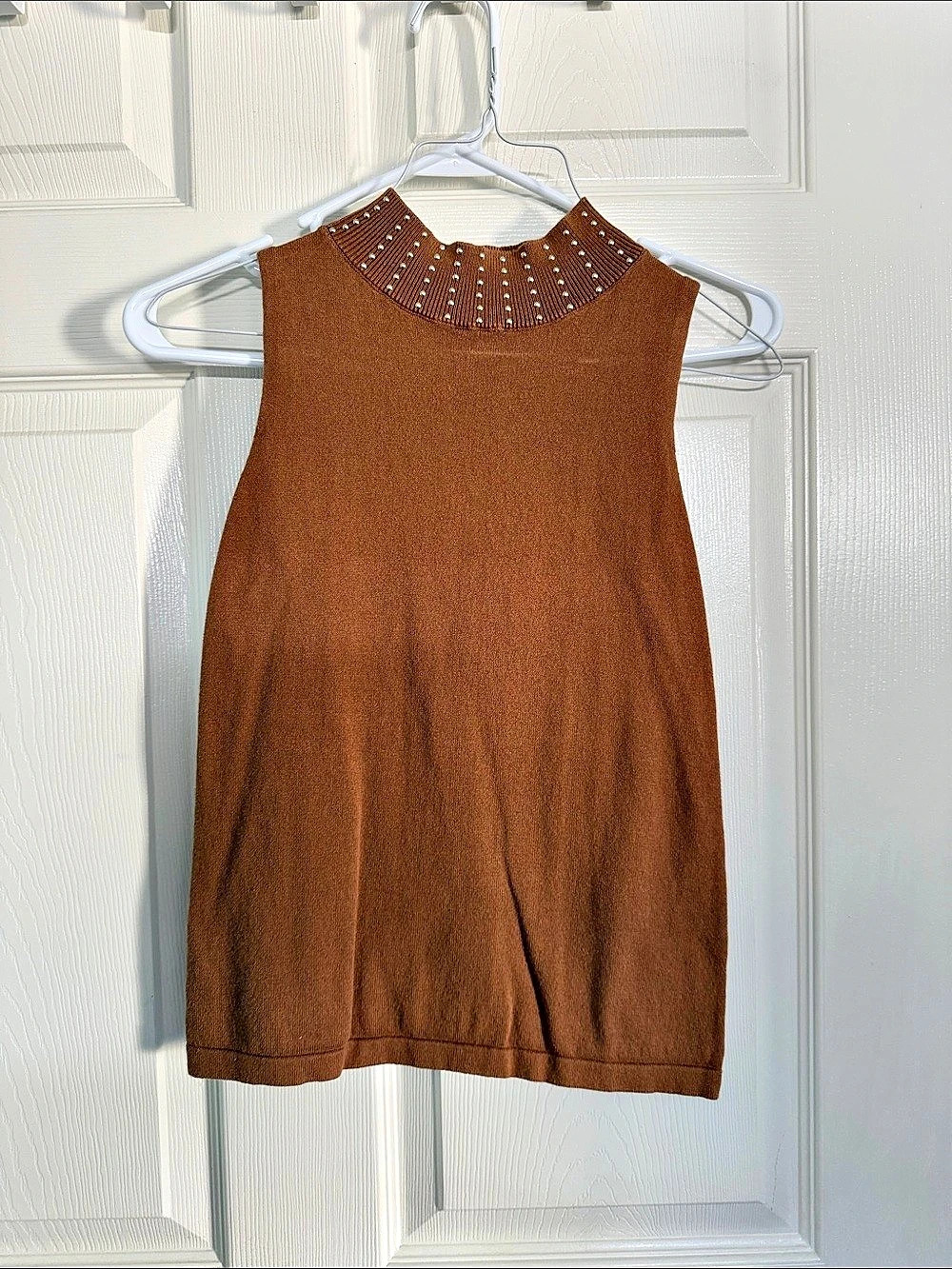 Ann Taylor Factory Sleeveless Knit Tank in Brown Size XS
